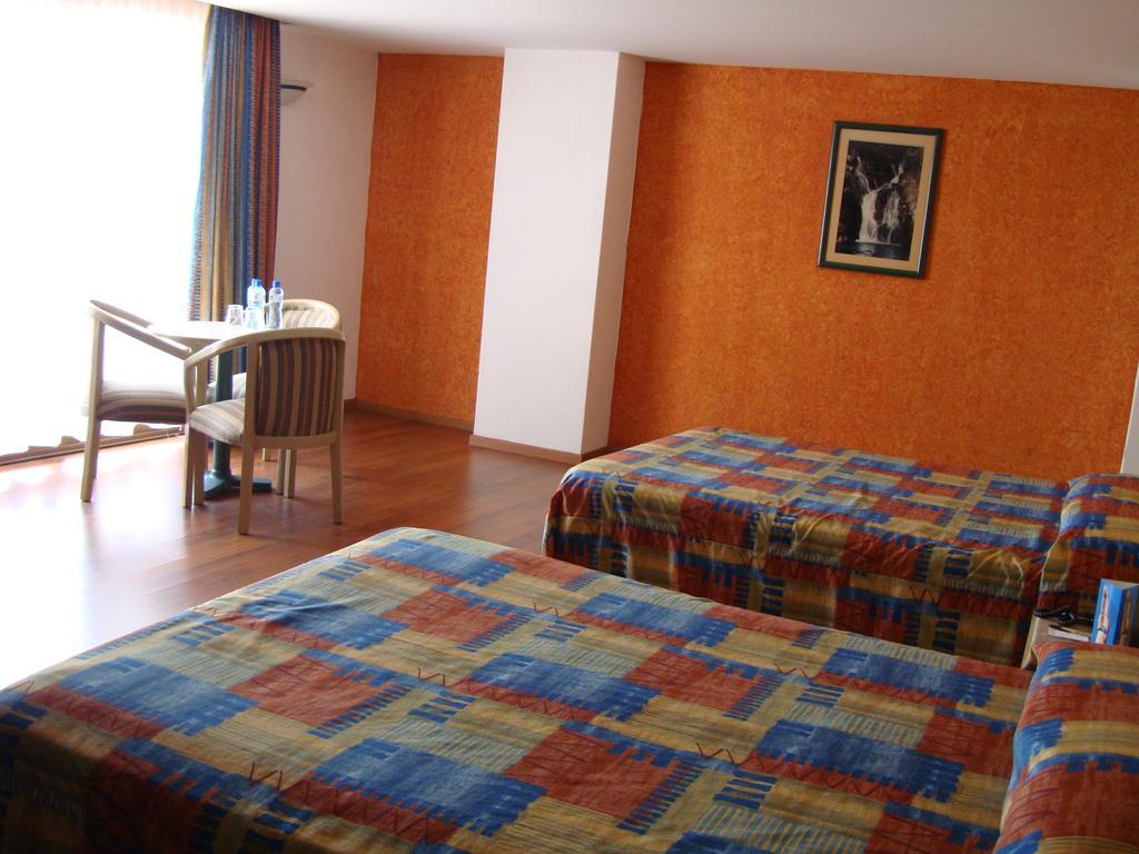 Hotel Cervantes Guadalajara Pokoj fotografie